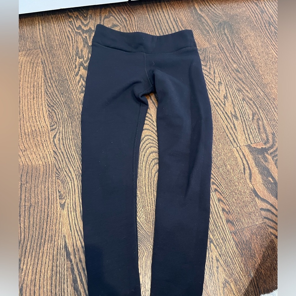 Girls Athleta leggings with fuzzy lining